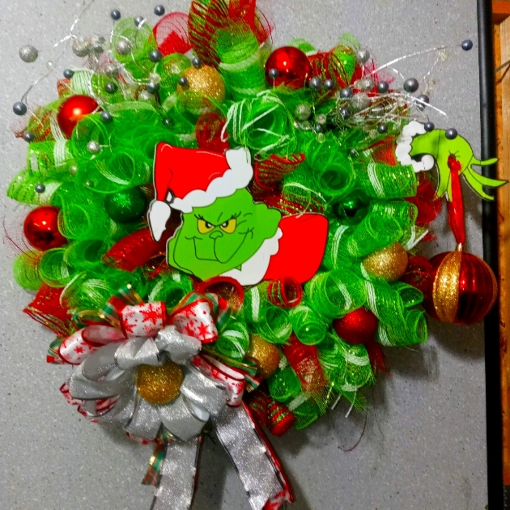 Grinch wreath